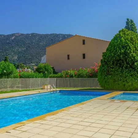 Daire Direct Access To The With Swimming Pool